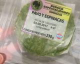 Foto del paso 2 de la receta: Hamburguesa de pavo y espinacas con puré de patatas