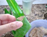Foto langkah ke 6 dari resep Ayam Goreng Pandan.