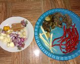 Foto langkah ke 2 dari resep Nasi Kuning Ikan Tongkol masak habang.