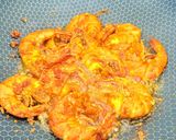 Gambar langkah 2 resipi 👩‍🍳Udang Goreng Kunyit (Mat Rock).