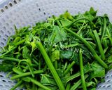 Hình bước làm 1 của món Ngọn Su Su Xào Tóp Mỡ