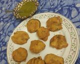 बेसन के पकोड़े (Besan ke pakode recipe in hindi) रेसिपी चरण 2 फोटो