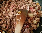 A picture of step 2 of Auntie's Lasagna.