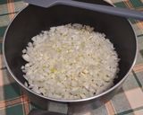 Csirkecomb pörkölt 🍗🧅🧄🍗 snidllinges nokedlivel recept fázis 1 fotója