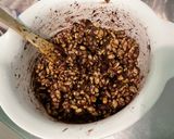 Une image de l'étape 10 de Fondants au chocolat, rice krispies, abricots et pistaches.