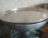 A picture of step 5 of Peanut poha.