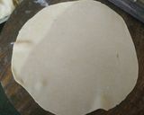 A picture of step 7 of Green veggies stuffed chatai paratha.