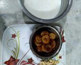 A picture of step 1 of Kaju Anjeer milk shake.