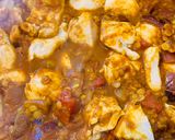 A picture of step 4 of Chicken & Spinach Dhansak Curry.