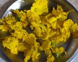 A picture of step 1 of Pumpkin Flowers Fried Rice.