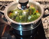 Foto del paso 8 de la receta: Brócoli con patatas y zanahorias al vapor