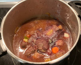Foto del paso 9 de la receta: Guiso de Ternera al Vino Tinto