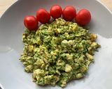 A picture of step 4 of 10 min zucchini scramble.