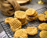 A picture of step 5 of Butter Cookies.