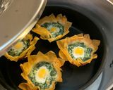Foto del passaggio 5 della ricetta Mini “pasqualine” di pasta fillo