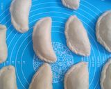 Foto langkah ke 5 dari resep Panada (Makanan khas Manado).