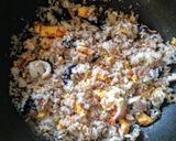 A picture of step 3 of Fried Rice with Sushi .