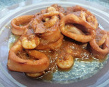 Foto del paso 9 de la receta: Calamar y gambas en salsa