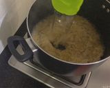 A picture of step 3 of Suji Ka Halwa recipe 😋.
