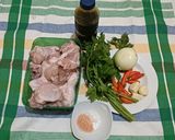 Foto langkah ke 1 dari resep Ayam seledri kecap.