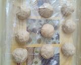Foto langkah ke 9 dari resep Donat (Eggless dan Tanpa Ulen).