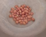 A picture of step 2 of Kandapoha.