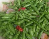 Foto langkah ke 3 dari resep Tumis Buncis  Udang Saus Tiram.
