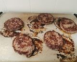 Foto del paso 3 de la receta: Hamburguesa 'guarra' de Nebraska