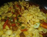 A picture of step 6 of Meat ball pasta.