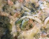 Foto del paso 2 de la receta: Mariscos 🦞 con Verduras a la Crema