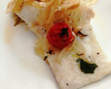Foto del paso 4 de la receta: Bacalao al horno con tomate cherry y albahaca