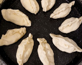 Foto del paso 8 de la receta: Empanadas de choclo y salsa blanca 🌽