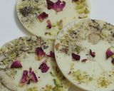 A picture of step 2 of Rasmalai Chocolate Bars.
