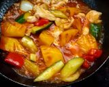 รูปขั้นตอนการทำที่ 3 ของ ผัดเปรี้ยวหวานกุ้ง