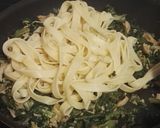 Foto del paso 6 de la receta: Cintas/tallarines con acelgas y pollo