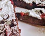 Foto del paso 5 de la receta: Brownie de chía, chocolate y frutas, sin harina