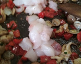 Foto del paso 10 de la receta: Paella de cigalas y rape