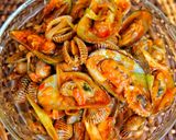 Foto langkah ke 2 dari resep Kerang Saus Padang.