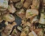 Foto langkah ke 2 dari resep Black Carrot Cake (Stir Fried Black Carrot Cake).