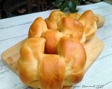 Foto langkah ke 7 dari resep Roti Bentuk Pita Tanpa Telur, 1x proofing.
