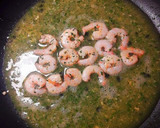 Foto del paso 11 de la receta: Tortilla descubierta de gambas