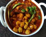 अमृतसरी पिंडी छोले विथ भटूरे (Amritsari Pindi Chole with bhature recipe in Hindi) रेसिपी चरण 4 फोटो