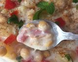 A picture of step 3 of Dahi chana chat.