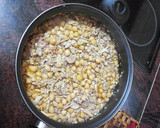 Foto del paso 4 de la receta: Ropa vieja de pollo y garbanzos con papas fritas