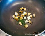 Foto del passaggio 3 della ricetta Fagottini al Missoltini con Pesto di Menta e Finocchietto