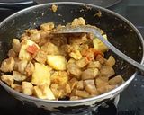 A picture of step 7 of Soya Chunks Curry.