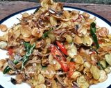 Foto langkah ke 7 dari resep Oseng Teri Kentang.