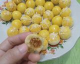 Foto langkah ke 5 dari resep Nastar keju lumer tanpa mixer.