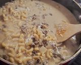 A picture of step 4 of Cheeseburger Macaroni Skillet.