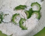 Foto langkah ke 2 dari resep Pare Cabe Garam.